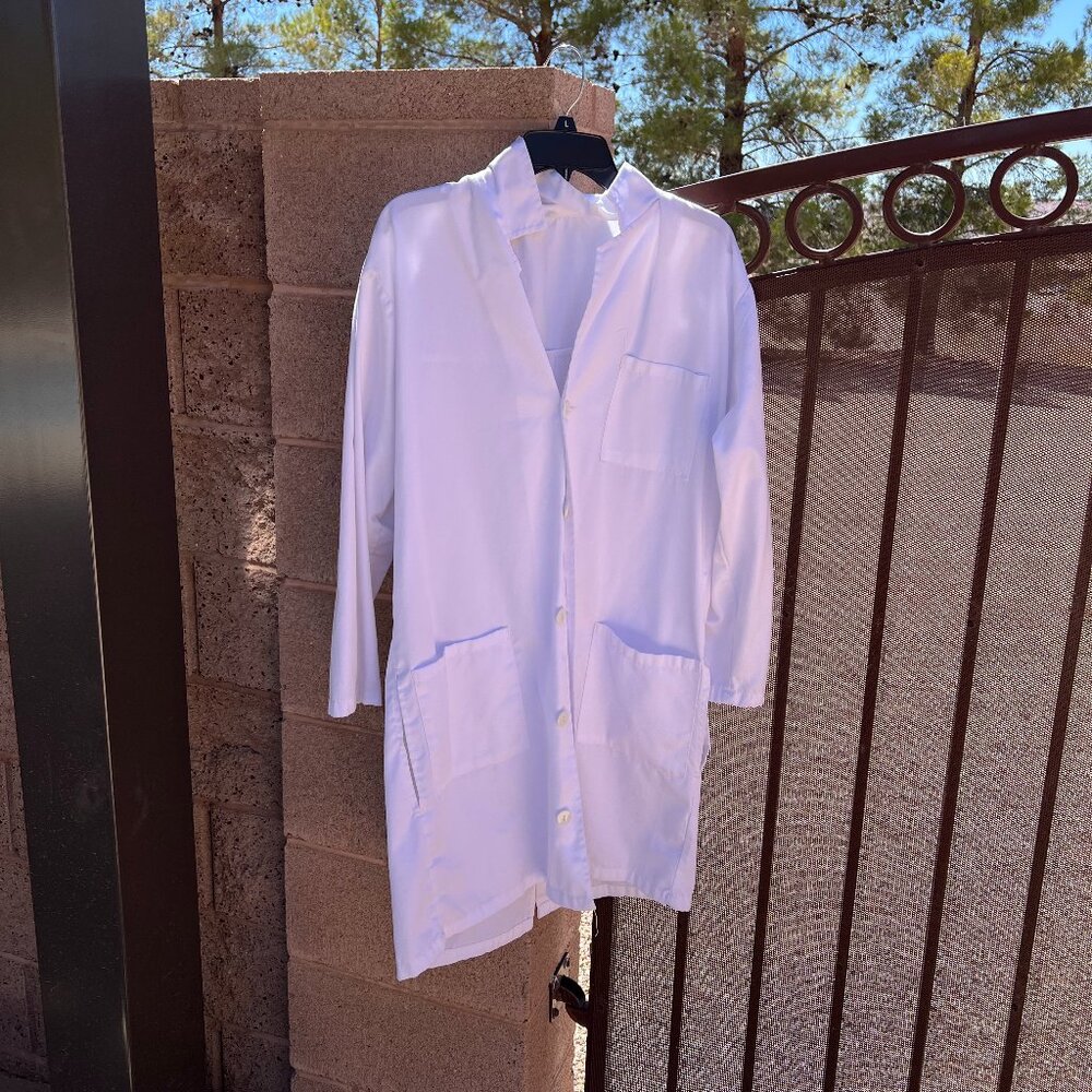 Utopia Professional Lab Coat - 41 inch